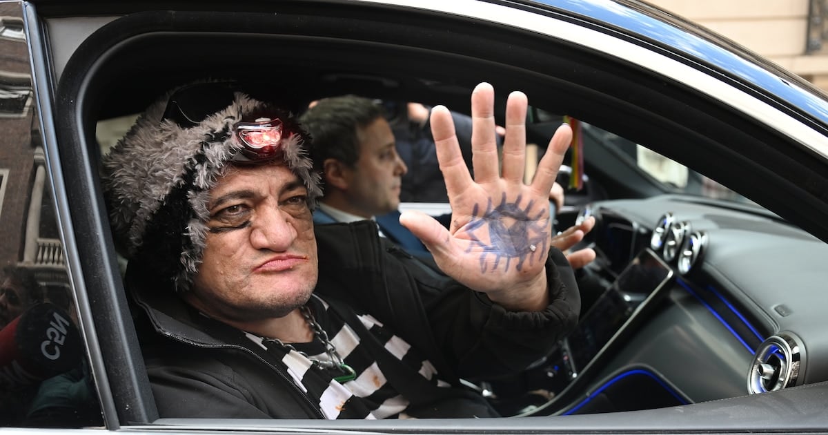 Juicio contra Pity Álvarez: la defensa insiste con nuevos planteos y el debate se reanudó con peritos forenses