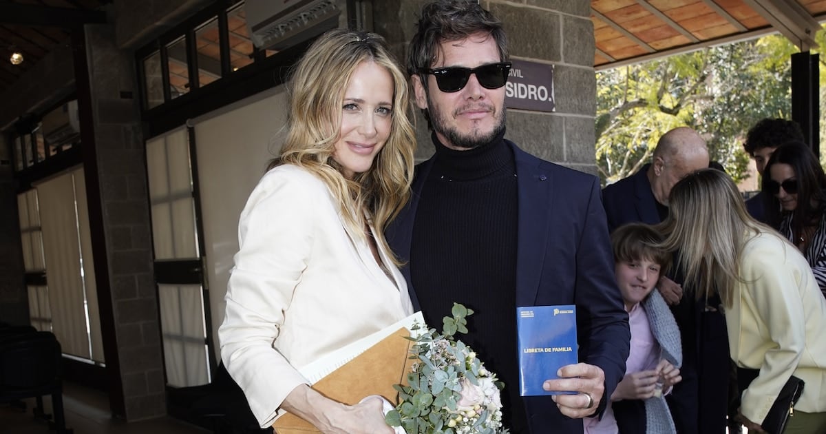 Treinta y seis invitados, un civil en San Isidro y la boda que Julieta Prandi ya vivía hace rato