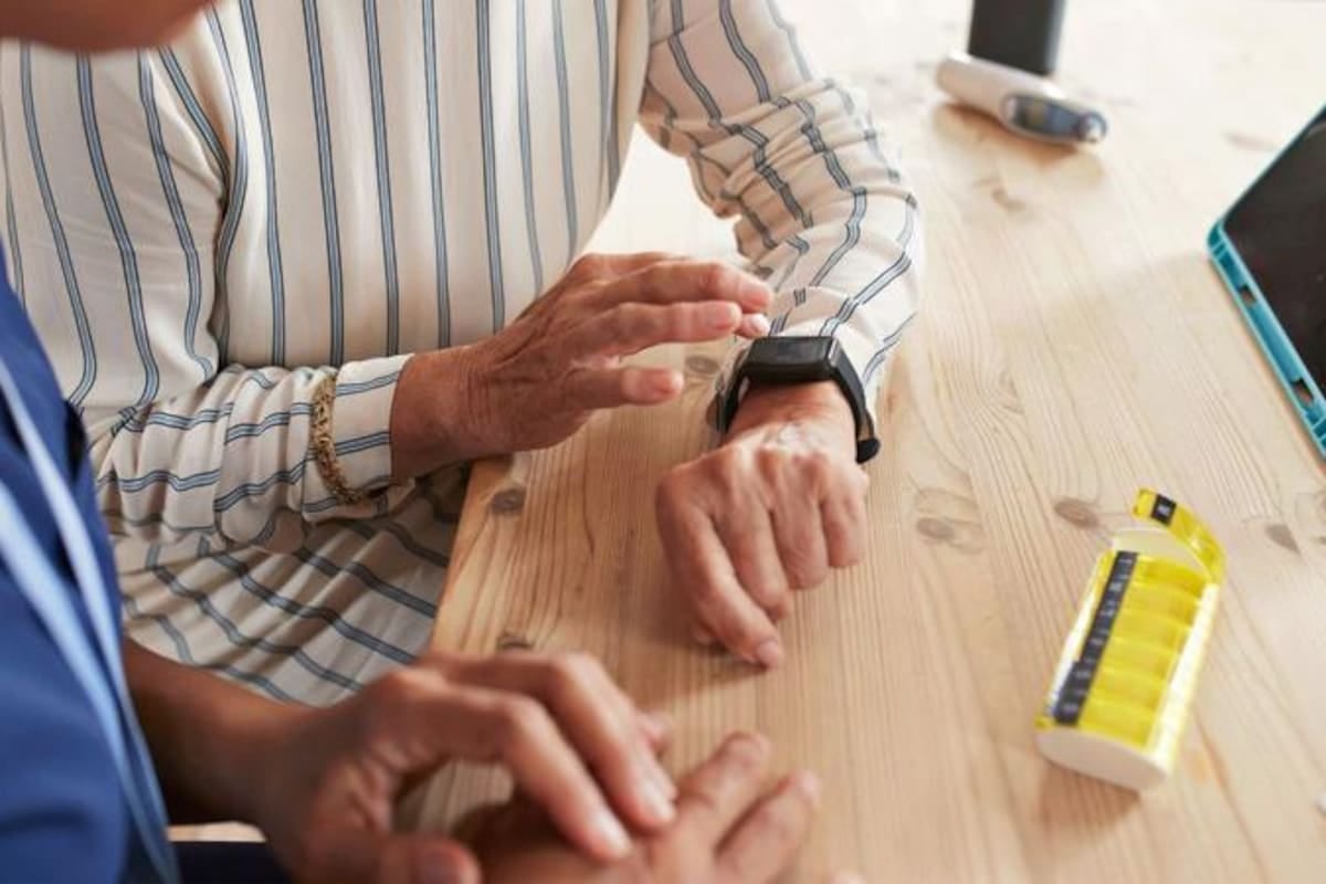 Pacientes con Parkinson enfrentan faltantes de Lebocar y Pfizer estima reestablecer entregas en marzo de 2027