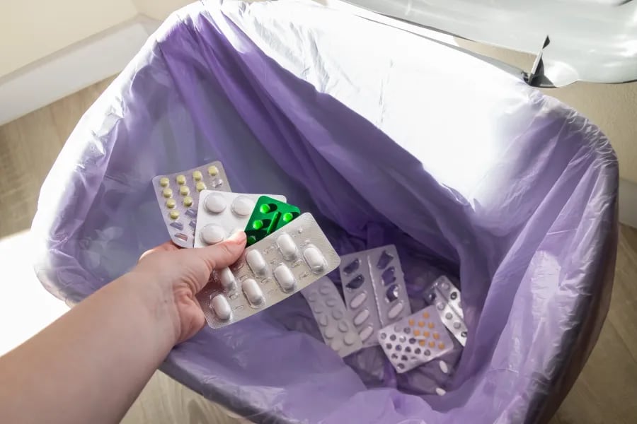 Medicamentos vencidos en la calle: Neuquén los retiró y recordó el canal gratuito para descartarlos