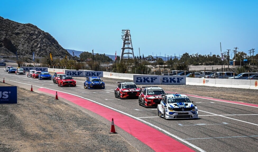 Lucas Carabajal hizo explotar la historia: Volkswagen volvió a ganar en el TC2000 después de 21 años