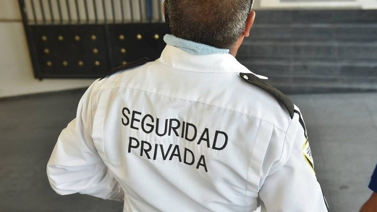 Sueldo de vigilador privado en octubre: la escala llega a 1.838.200 pesos y proyecta nuevas subas hasta fin de año