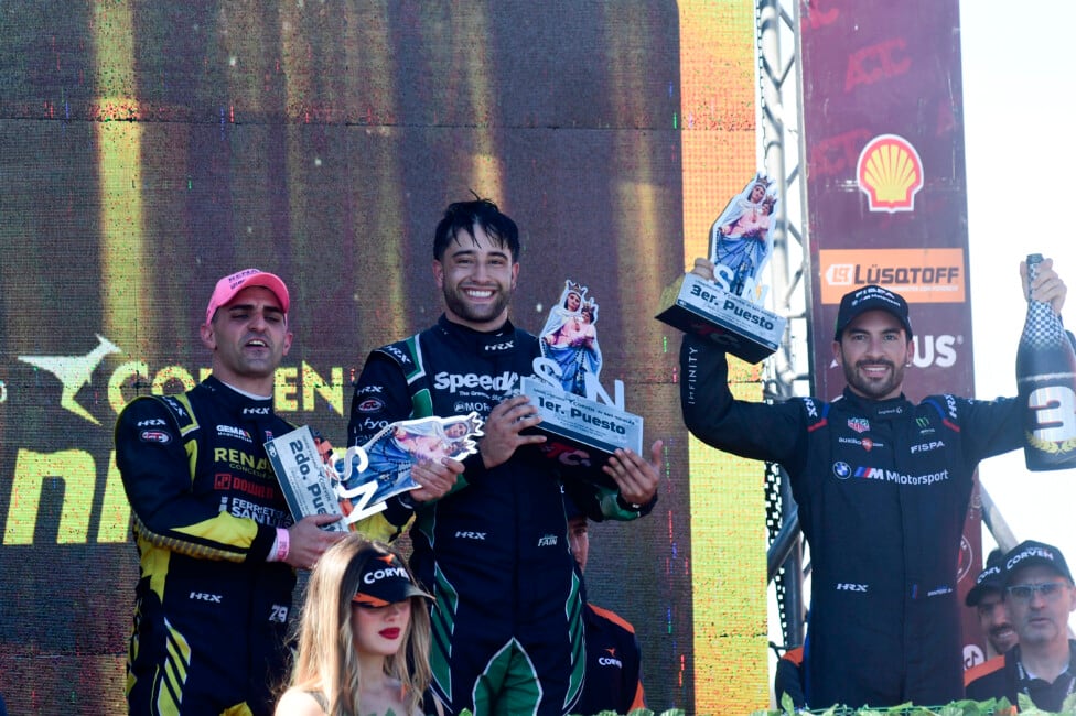 Fain se quedó con todo en el callejero de San Nicolás y Chapur le selló el 1-2 al Torino NG