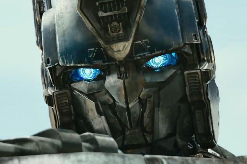 Vuelven los autobots y también las viejas mañas: Paramount quiere revivir a Bay con Spielberg como bombero