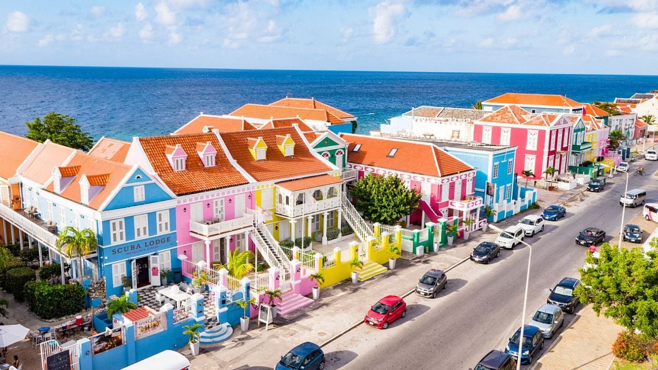 Curazao se ofrece como destino con más de 35 playas y circuitos en buggy por la costa oeste