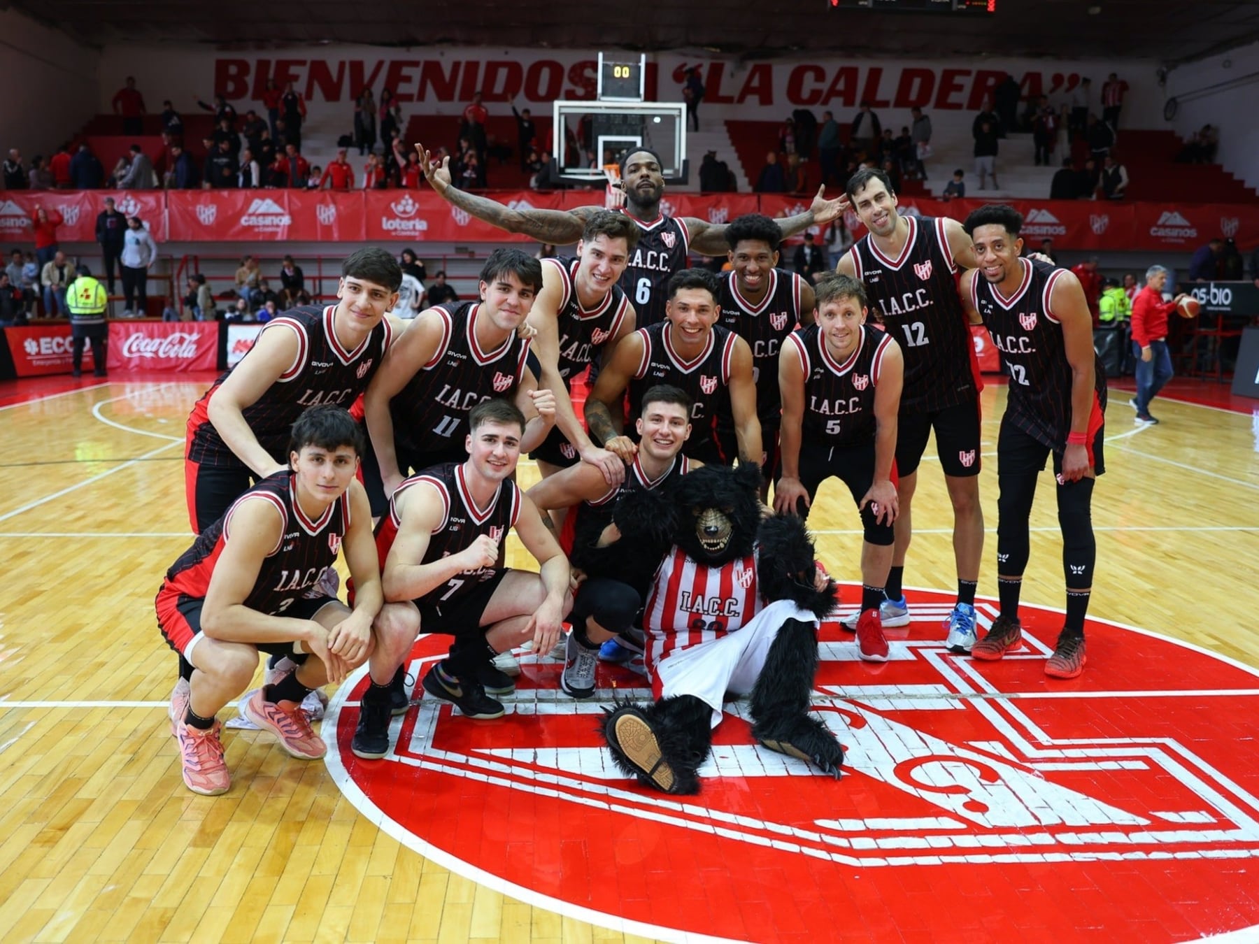 Instituto lo ganó en el barro: dos suplementarios, el Sandrín eruptedo y un triple que valió una noche