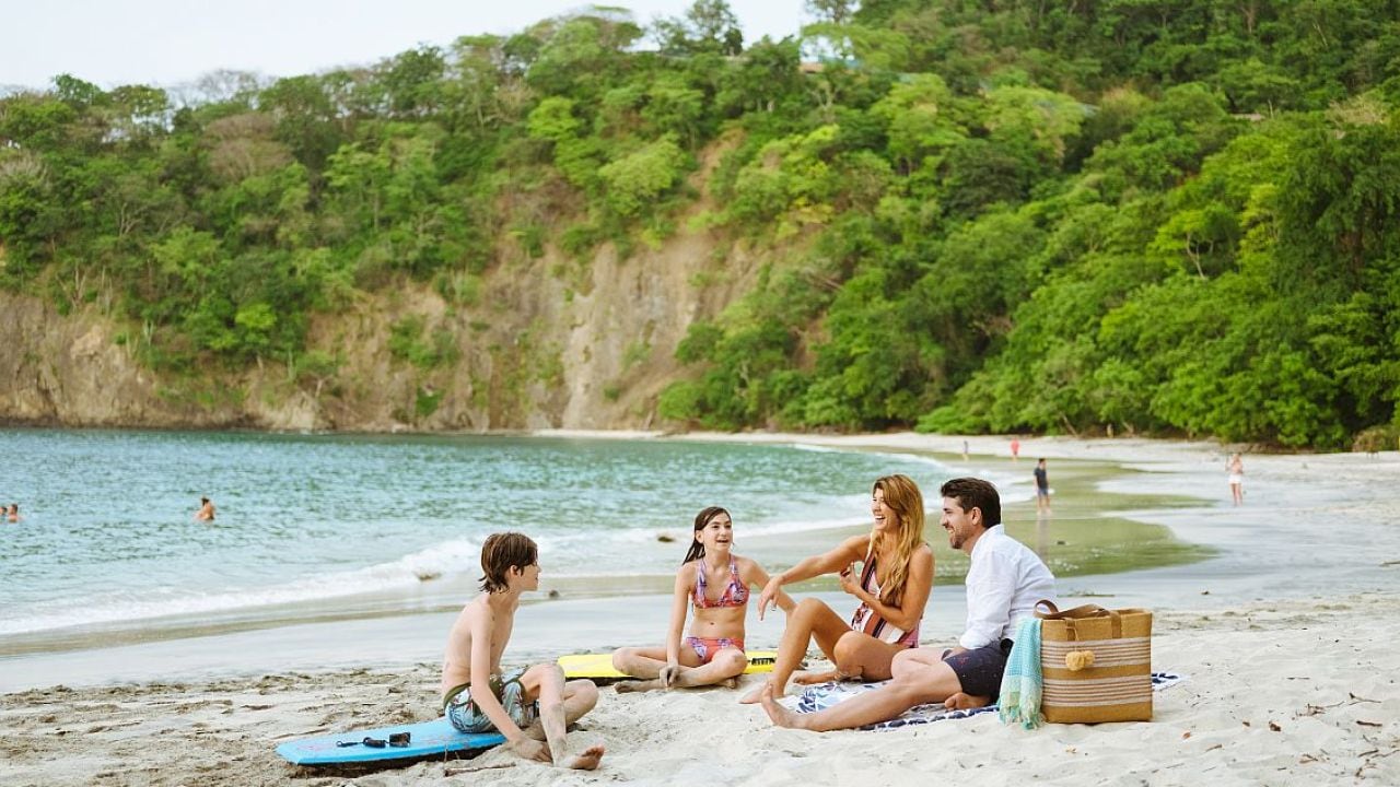 Costa Rica le abre la puerta a los argentinos: naturaleza en serio y aventura de verdad