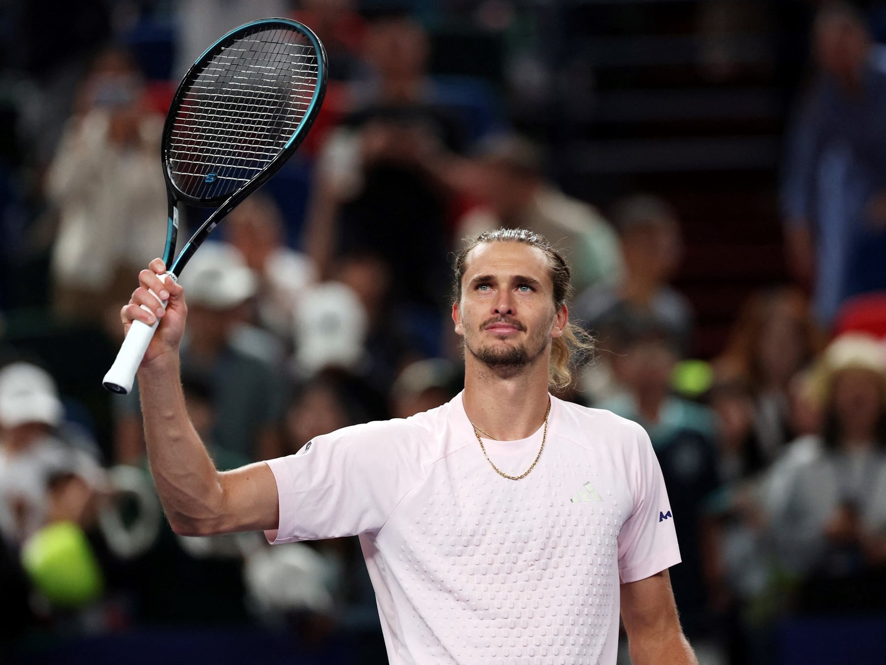 Zverev y el uno que le llegó por desgaste ajeno: la cima sin épica
