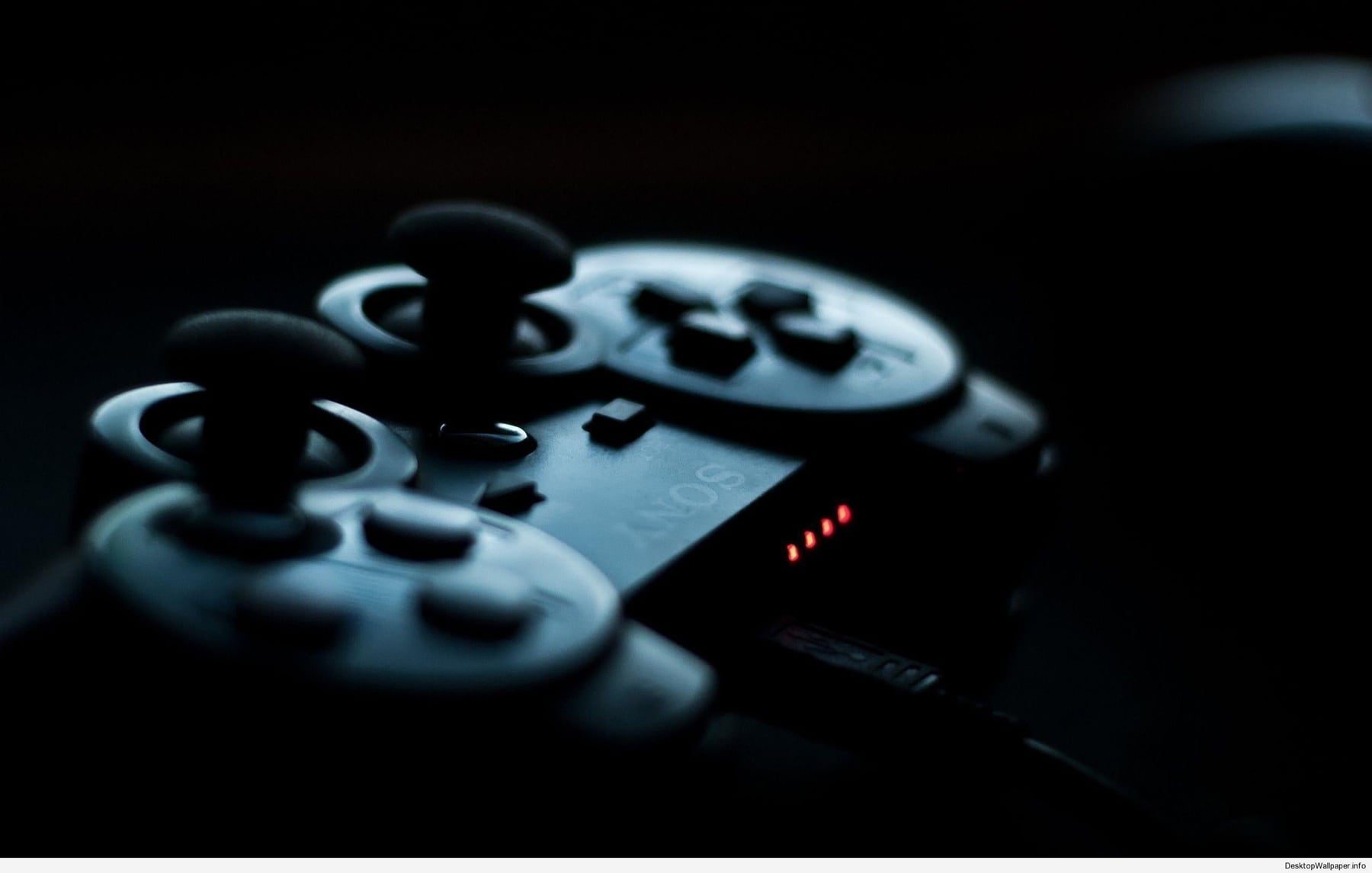 La PlayStation negra y barata existe, pero es un suspiro: Sony la guarda con candado japonés