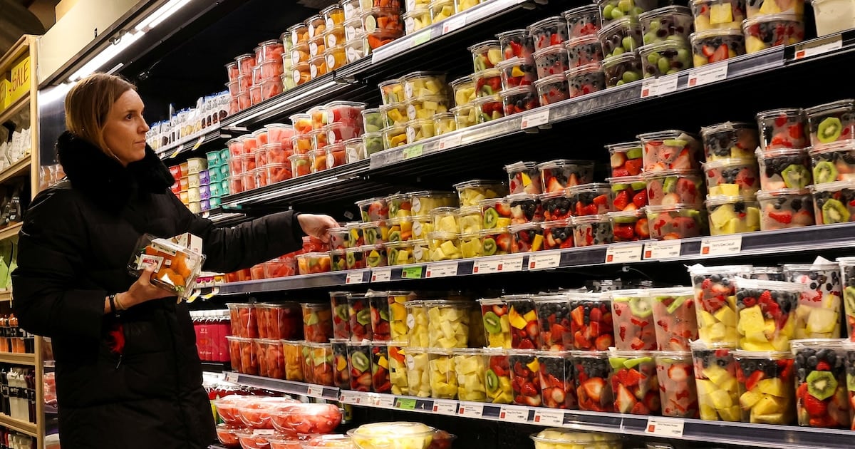 La inflación estadounidense volvió a acelerarse en septiembre y se ubica en 3,7% interanual, impulsada por el precio de los combustibles