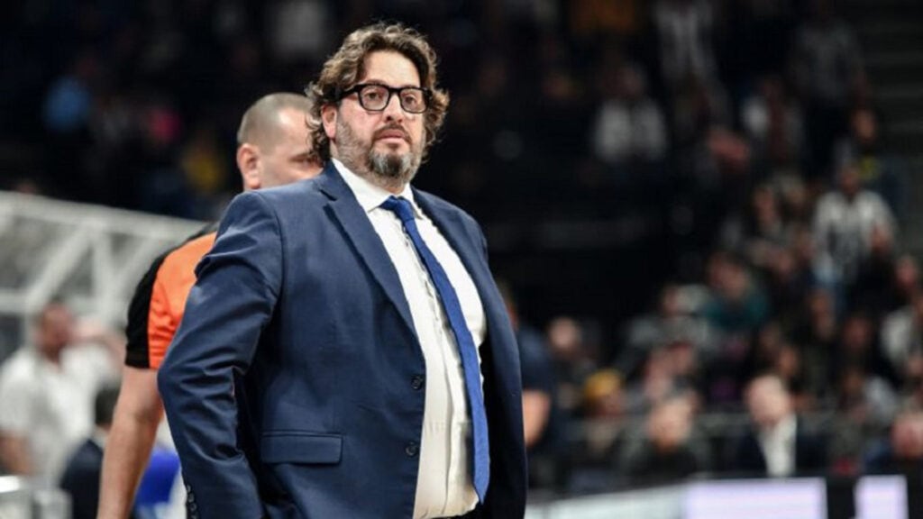 Galbiati se fue del Baskonia y la pelota quema en Europa