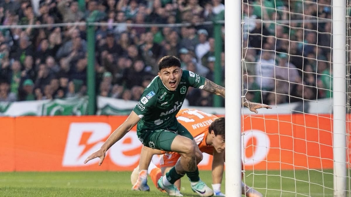 Sarmiento le dio un cachetazo a River en Junín y se acomodó arriba en el Clausura