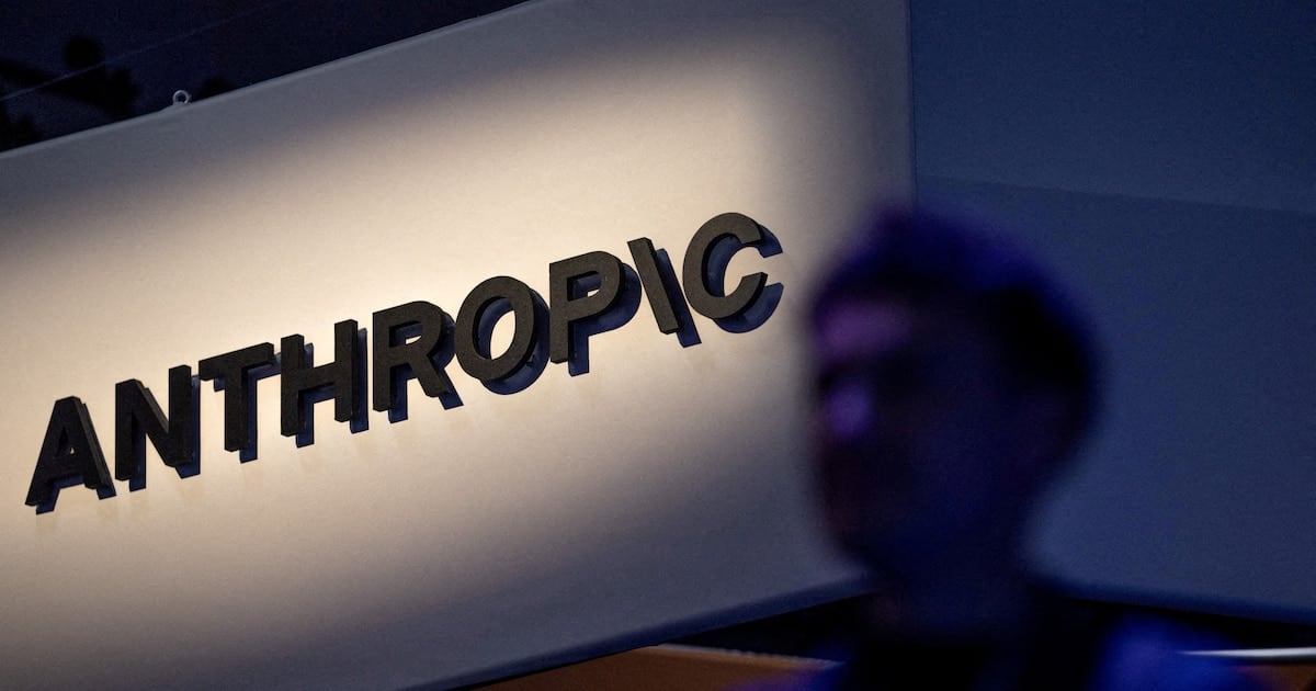 Anthropic le abre la puerta a un grupo externo con poder de empleado para mirar sus modelos de IA por dentro