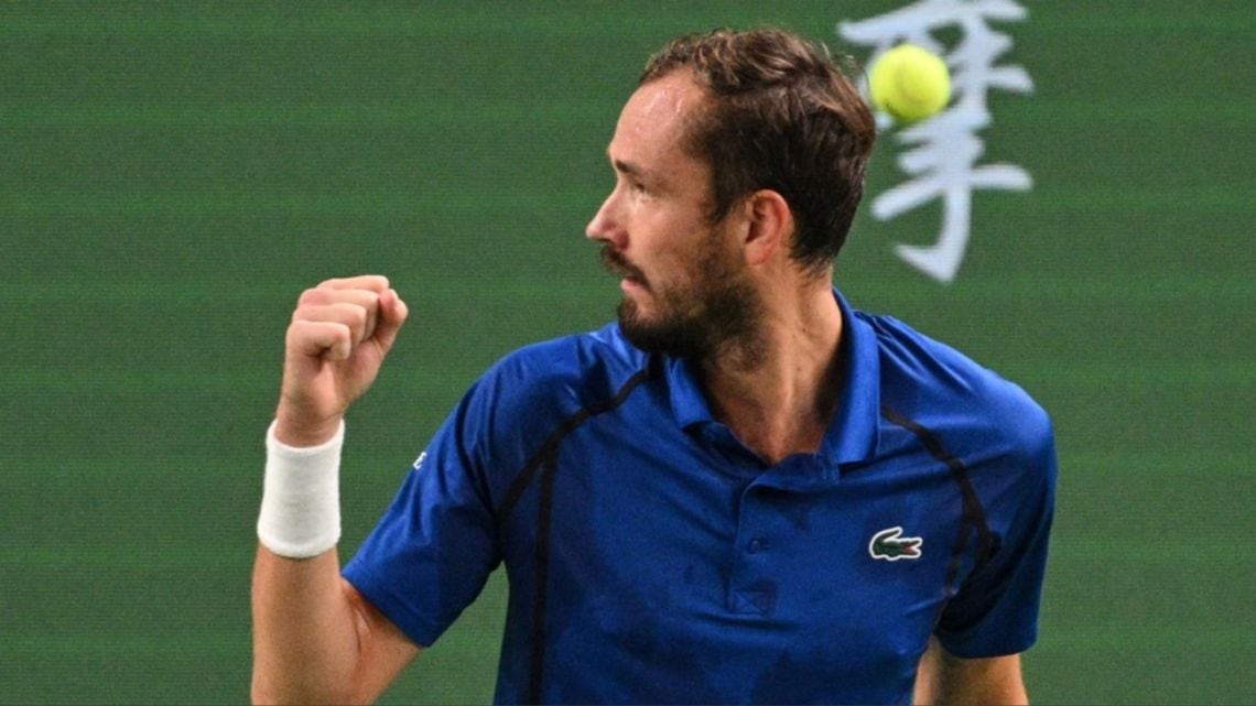 Jódar, el pibe que no se achica: a semifinales en Shanghái y con cita ante Medvedev