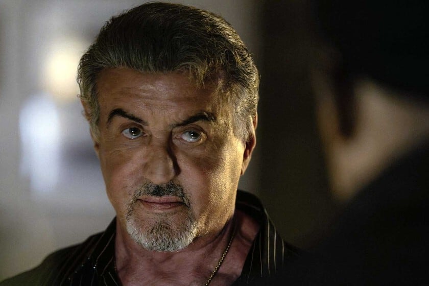 Stallone se probó el traje de Batman en su cocina y se bajó antes de que empezara la función