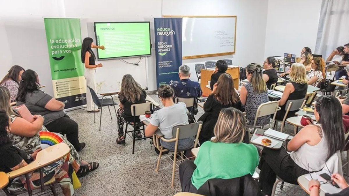 Neuquén acelera las Becas Gregorio Álvarez: 438 estudiantes ya tienen el sí y el resto espera la resolución